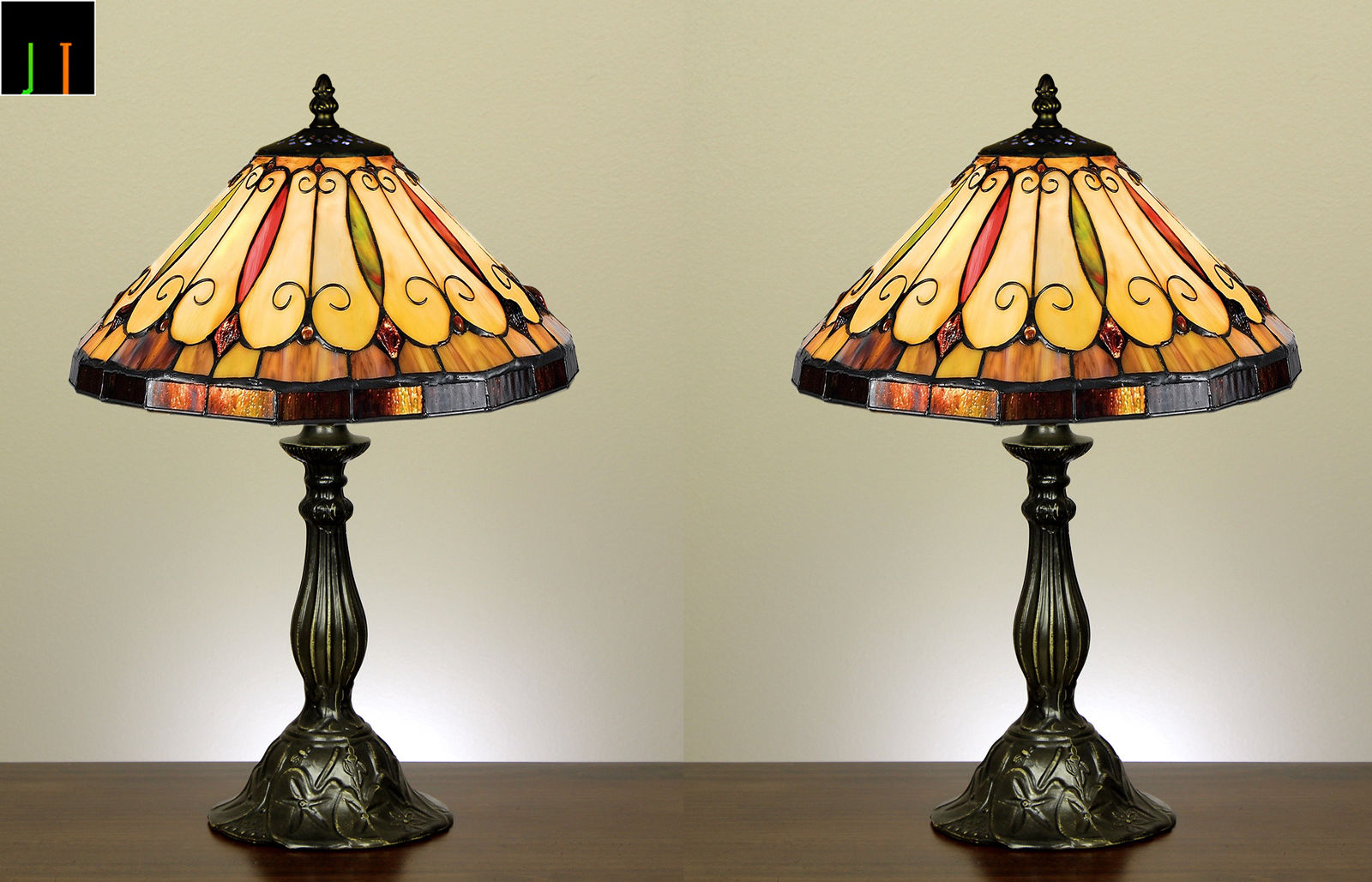 Les lampes vitrail Tiffany : 5 modèles étonnants ! 